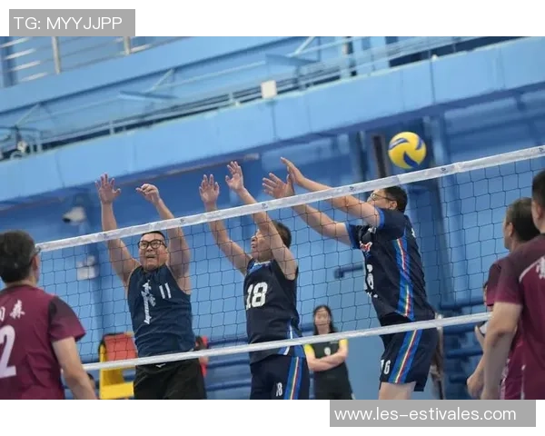 赛后分析:北京排球队与成都排球队的战术意识与团队协作对比 赛后分析:北京排球队与成都排球队的战术意识与团队协作对比