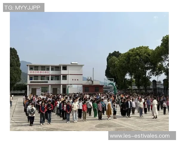 重庆排球队防反战术创新探索与实践全景分析 重庆排球队防反战术创新探索与实践全景分析